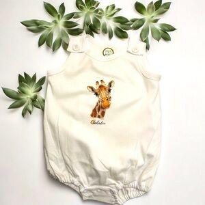 Chickadees bubble white with Giraffe